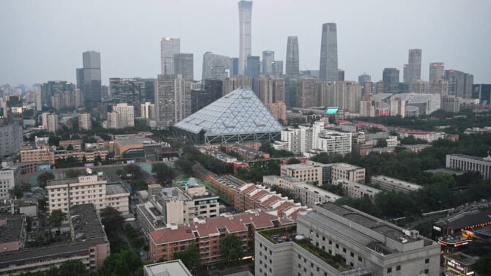 China tightens rules on selling unfinished homes to lift sector