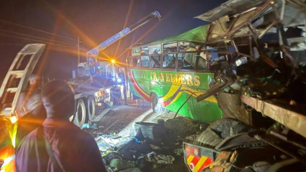 Zimbabwe crash involving church minibus kills 27