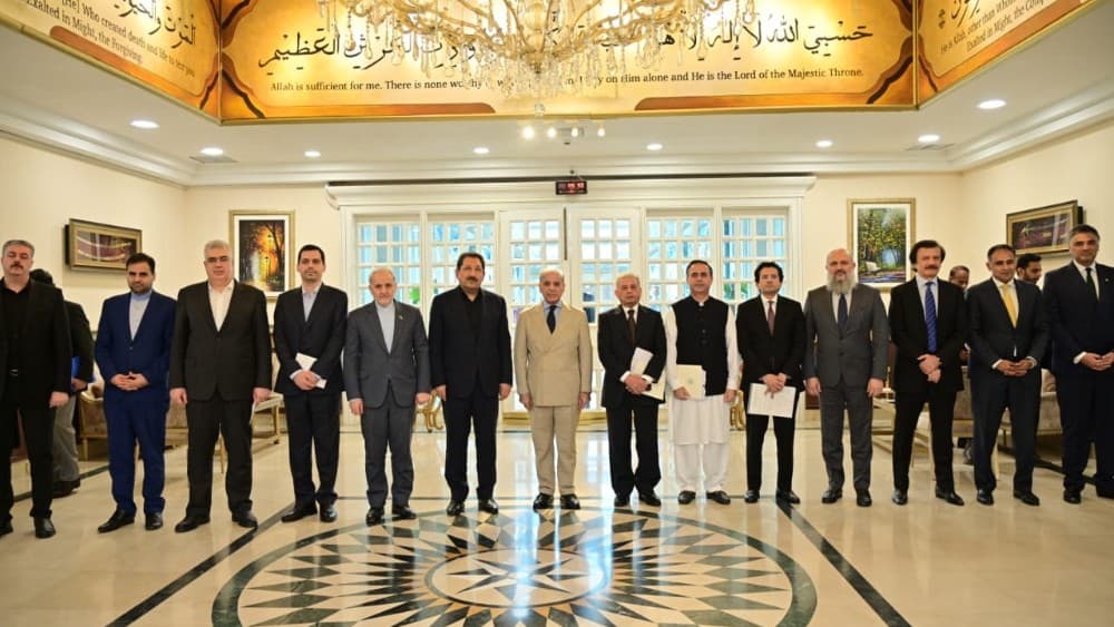 Pakistan, Iran push for $10B trade target as PM Sharif meets Iranian minister
