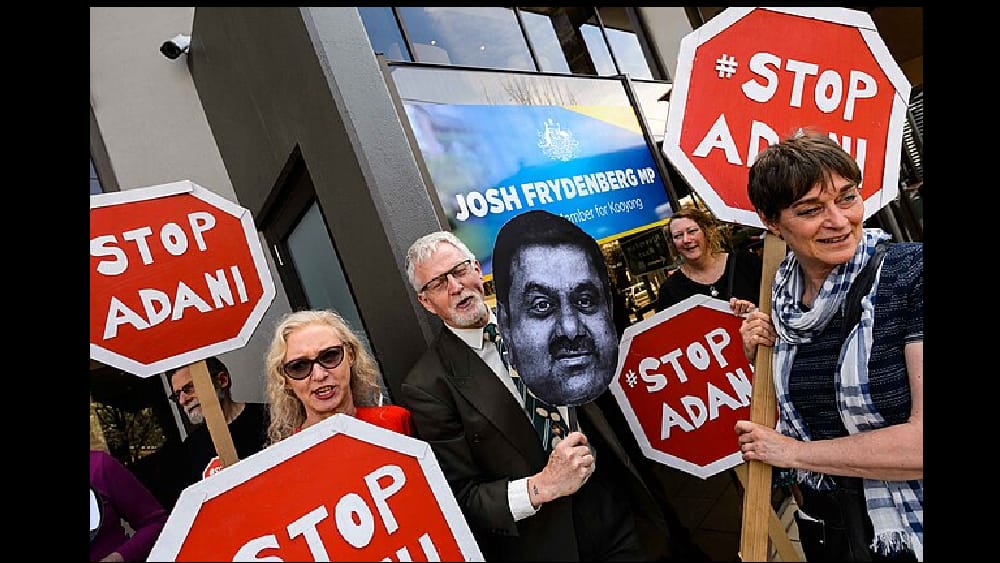 Stop Adani protest outside Josh Frydenberg's Camberwell office. (File photo: Wikimedia Commons/ Julian Meehan)