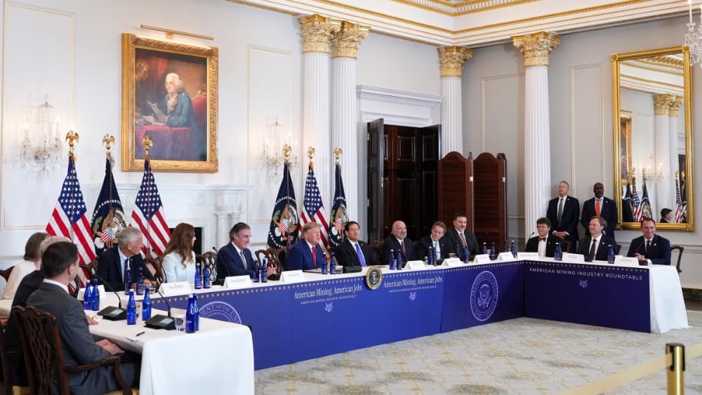 US Senate passes sweeping Russia sanctions bill