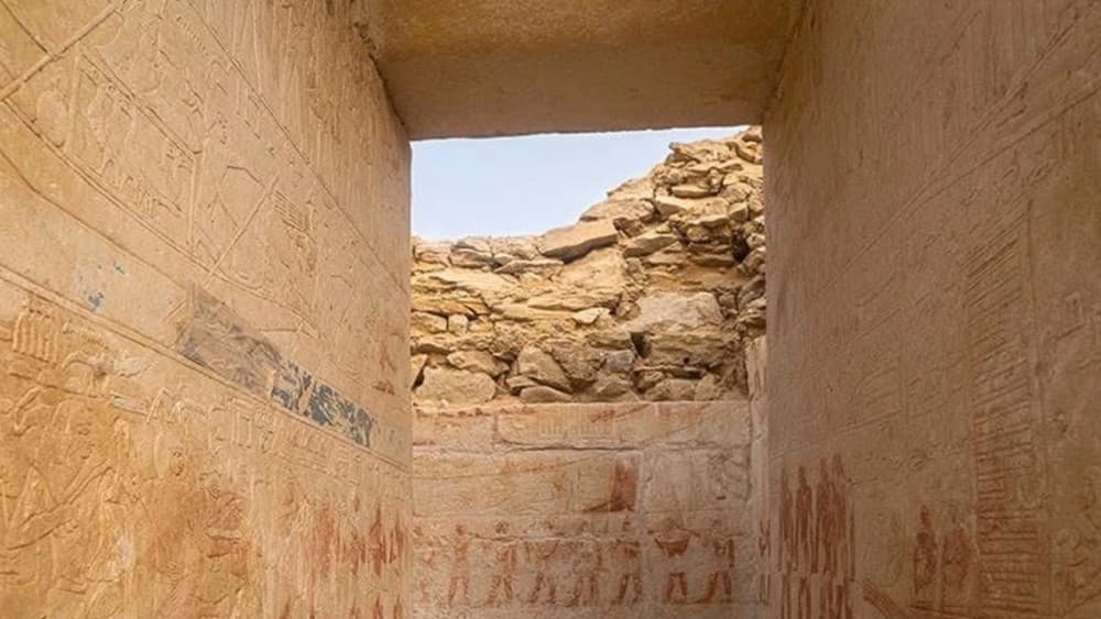 Egypt finds 4,300-year-old tomb of ancient judge near Cairo