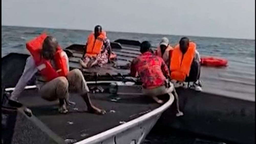 44 lives lost after ferry capsizes on Zimbabwe's Lake Kariba