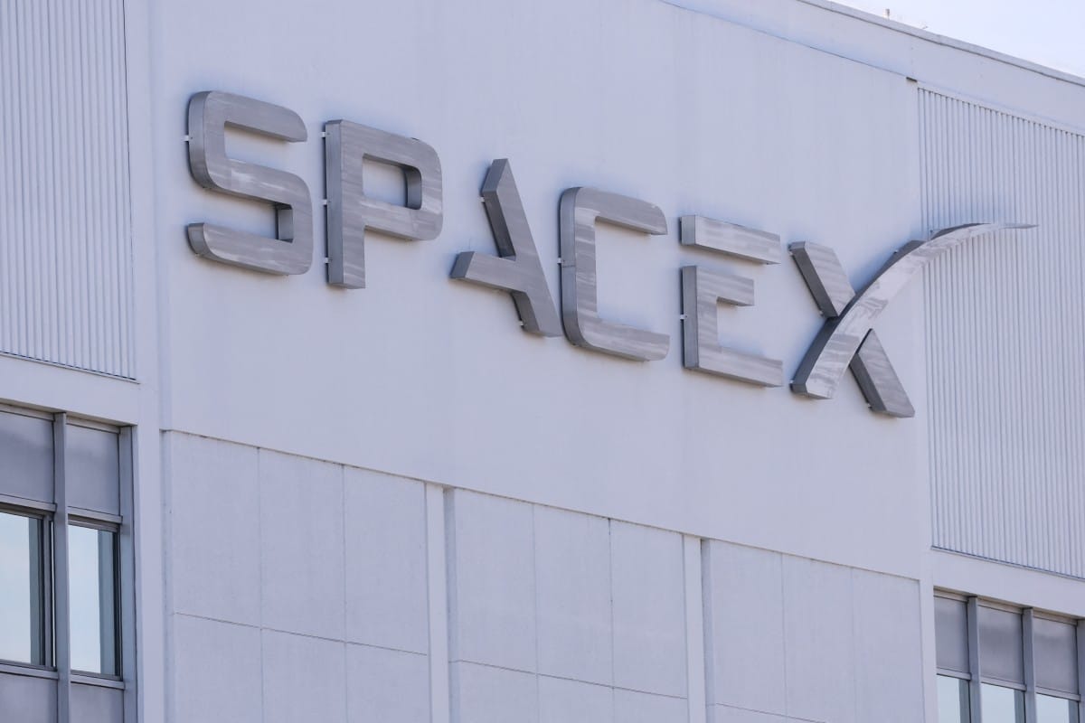 SpaceX to make historic IPO that could make Musk a trillionaire