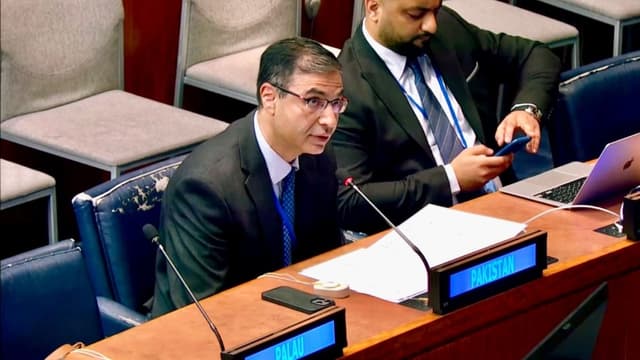 Pakistan rebukes India over Kashmir at UN meeting
