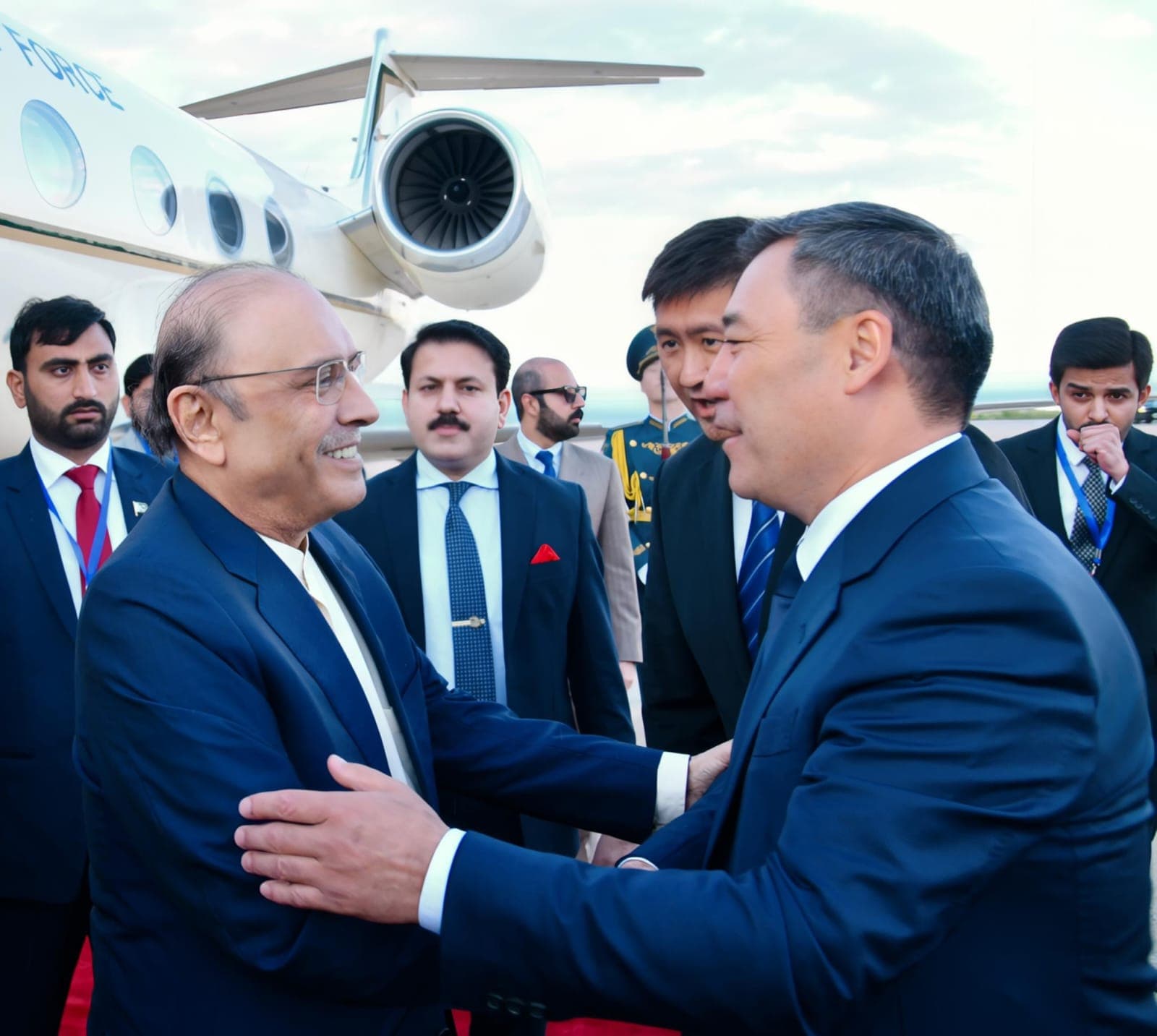Pakistan President Zardari arrives in Kyrgyzstan for official visit to boost bilateral ties
