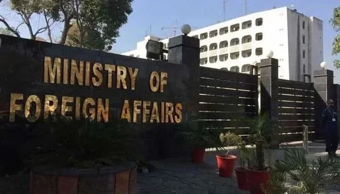 Pakistan names 20 new envoys to UK, Germany, Iran, among others