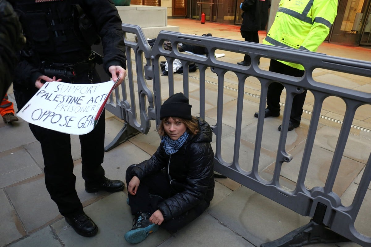 Greta Thunberg arrested at pro-Palestinian protest in London