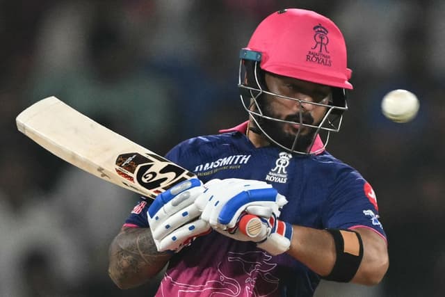 IPL fines Rajasthan's Parag for vaping in dressing room