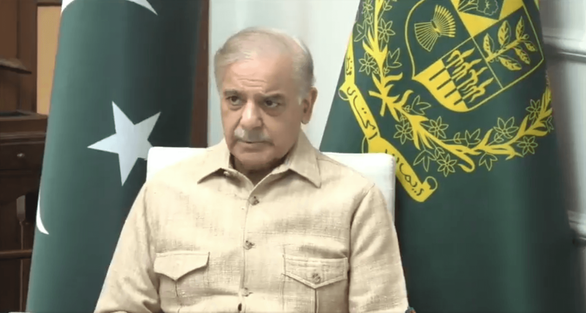 Pakistan Prime Minister Shehbaz Sharif chaired a meeting to review the government’s progress in implementing petroleum subsidies. (PMO)