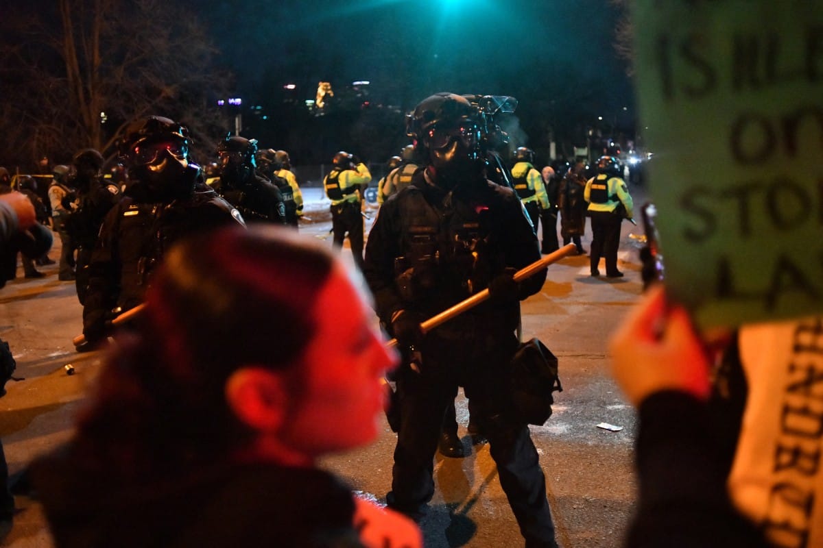 US ICE agent shoots Venezuelan man amid record immigration enforcement