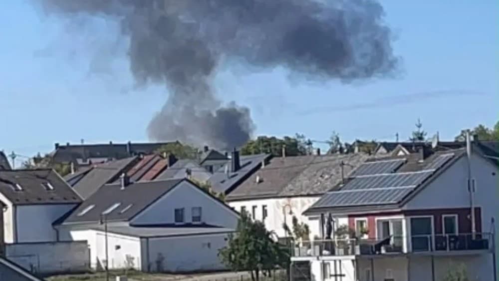 Pilot injured as US F-16 fighter jet crashes in Germany