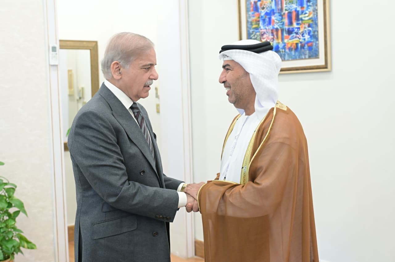 Pakistan PM, UAE envoy discuss expanding bilateral ties