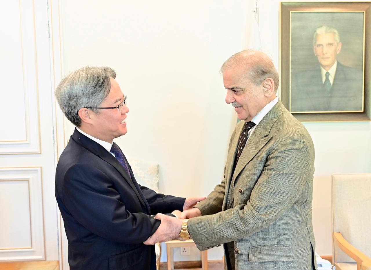 Pakistan, China vow to speed up joint economic projects