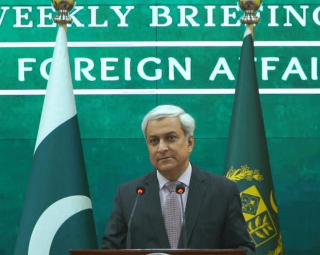 Pakistan says ceasefire with Kabul failing amid cross-border attacks