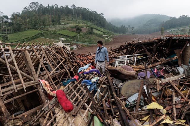 Indonesia landslide death toll rises to 44