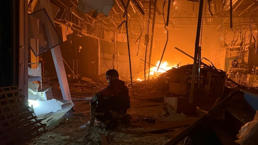 Series of explosions heard in Kyiv as Russia resumes strikes