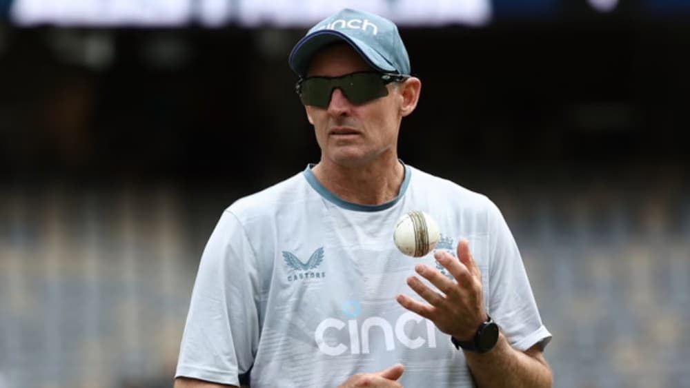 Australian cricket great Michael Hussey is mullin a role with arch-rivals England for the Ashes. (File photo: Cricket Australia)