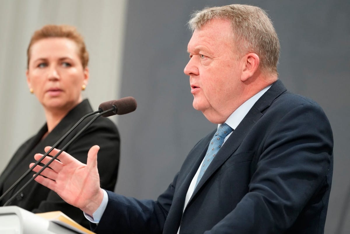Denmark to expel non-Danes if jailed for one year or more