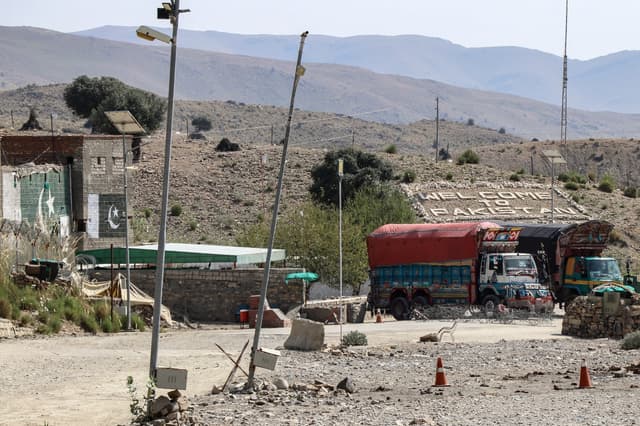 Istanbul talks at impasse as Pakistan demands verifiable Afghan security action